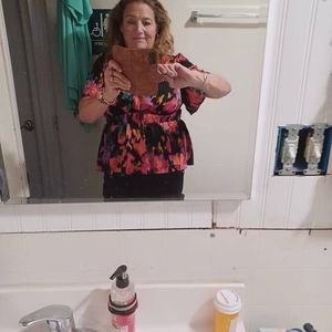 Meet your Posher, Michele